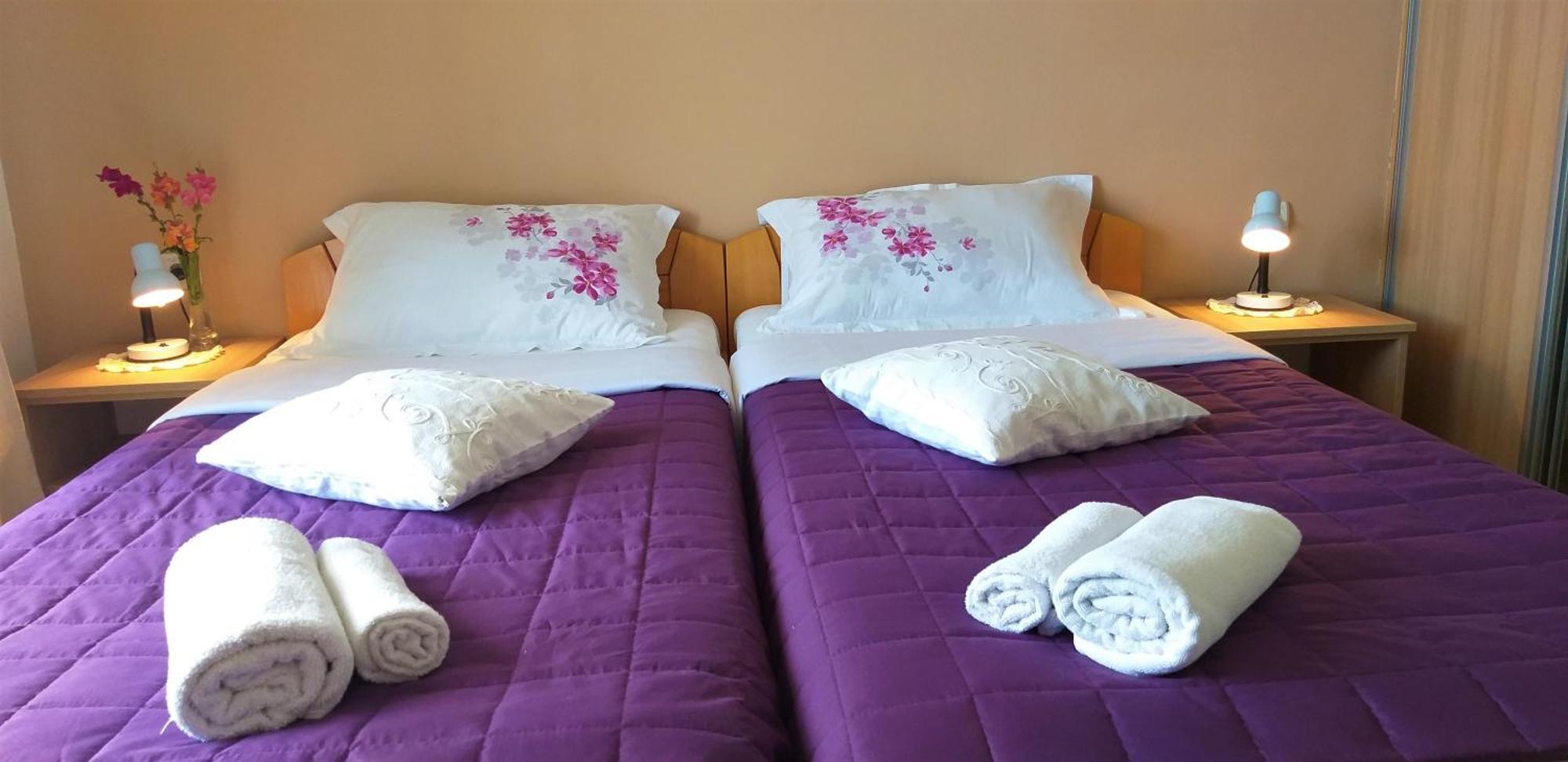 Apartments Okuka Tivat Bagian luar foto