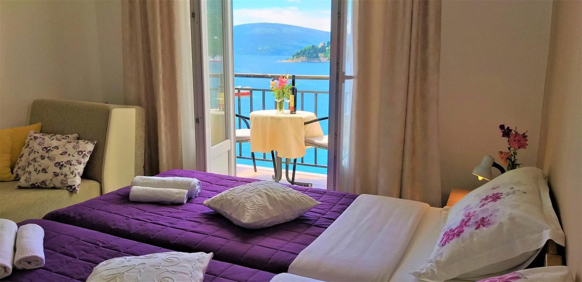 Apartments Okuka Tivat Ruang foto
